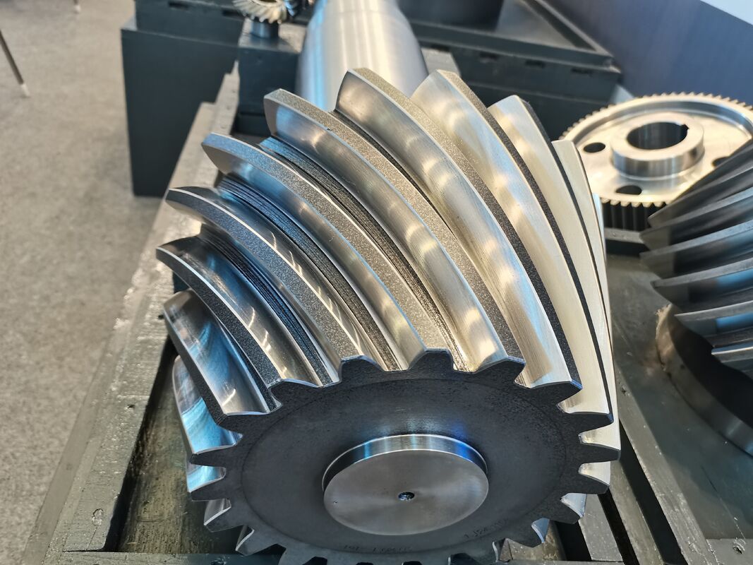 High Strength Steel Spiral Bevel Gear Set with HRC 58-62 Hardness for Mining Machinery